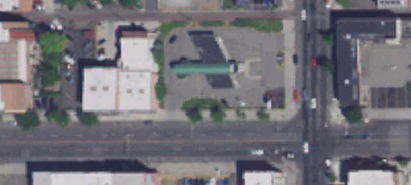 Riverside Avenue Retail/Office/Showroom Space