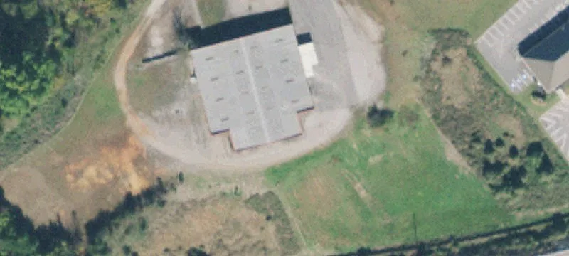 Commercial Building in McMinnville, TN