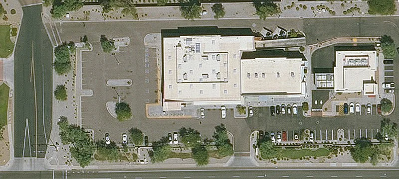 Former Retail Store Available