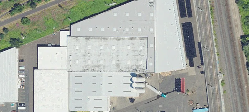 Milwaukie Warehouse/Manufacturing Property with Yard