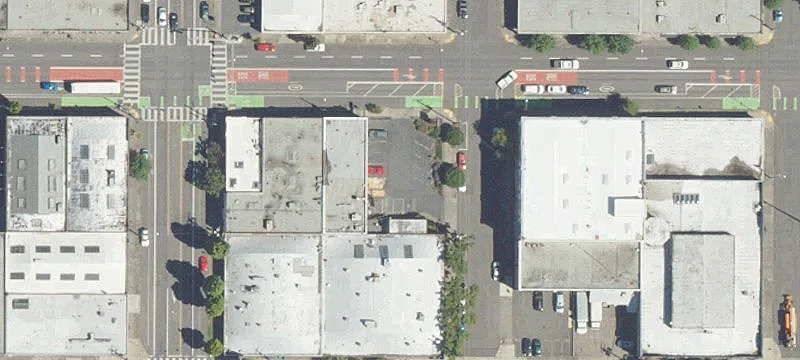 Office/Retail Space on Hawthorne Blvd