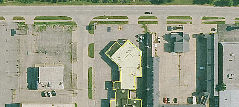 East Kellogg Retail/Office Space