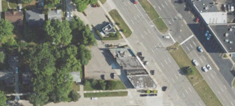 Royal Oak Retail/Office End-Unit