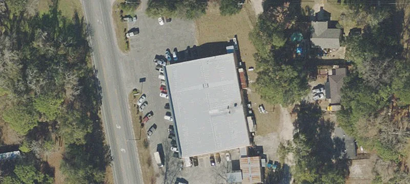Former Grocery in Woodville, Florida