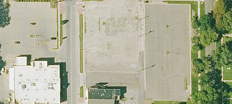 Commercial Lot Near UnityPoint Health