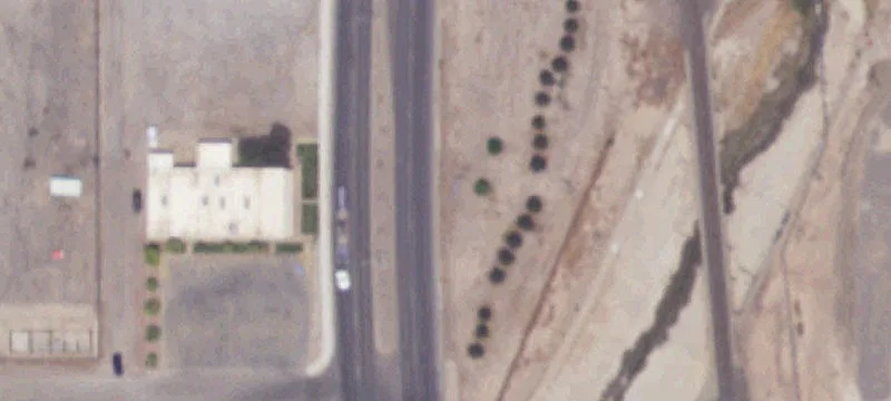 Restaurant Building with Ample Parking