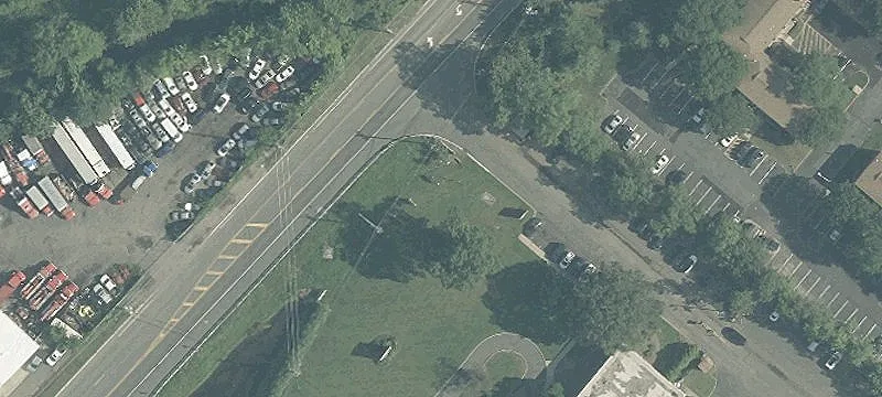 Flex Space Near Route 1