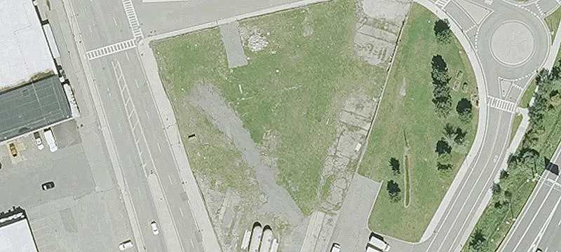 Corner Parcel with I-290 Visibility