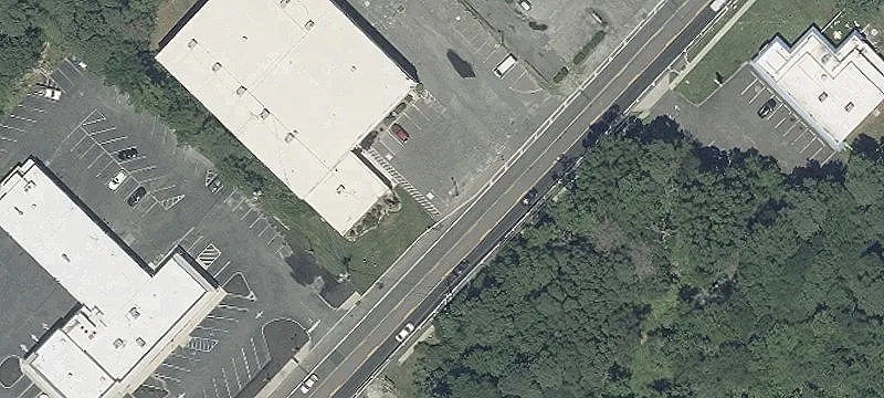 Showroom/Warehouse Space For Sale