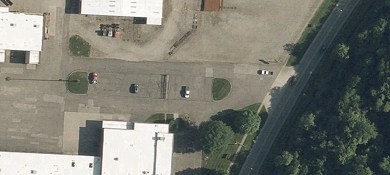 Zanesville Commercial Property Near I-70