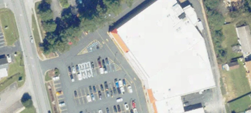Retail Space in Chesapeake Center
