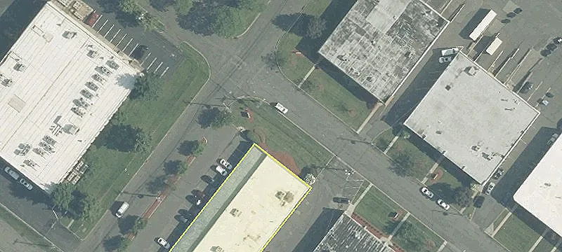 Industrial Unit with Easy Access