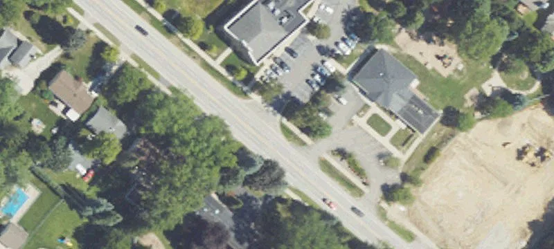 Professional Office/Medical Suite in Dexter