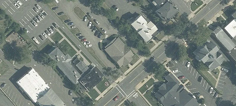 Freehold Retail Opportunity