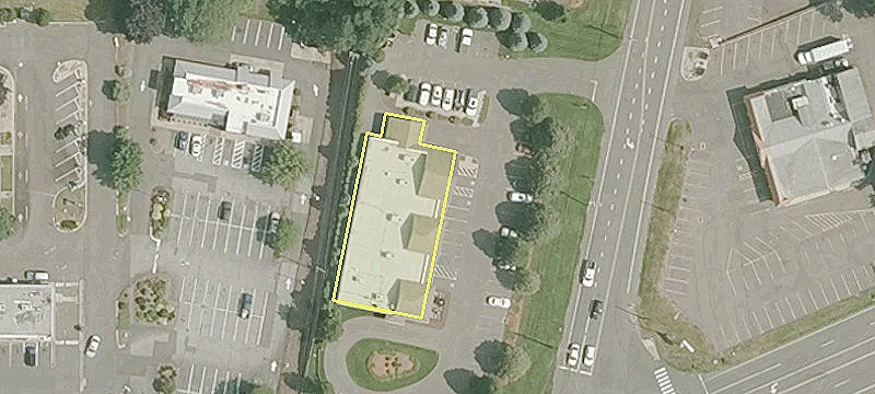 East Windsor Commercial Building For Lease