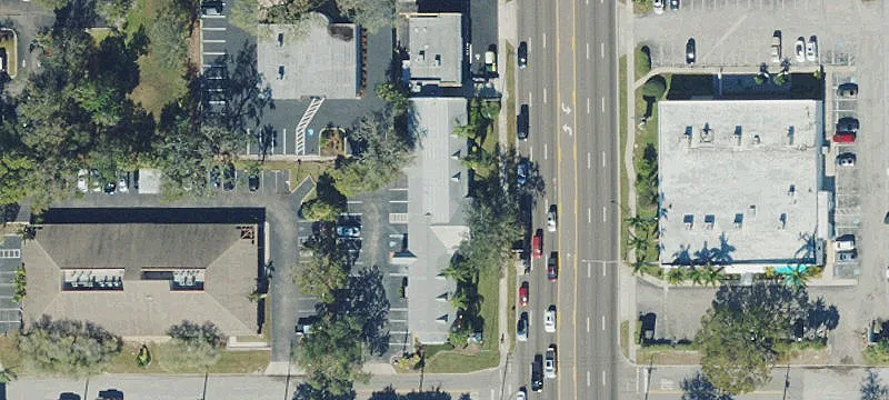 Prime Sarasota Location Office Space