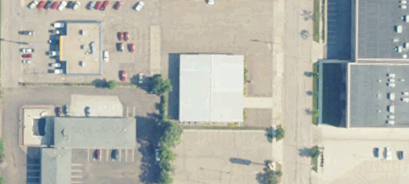 Showroom with Attached Warehouse