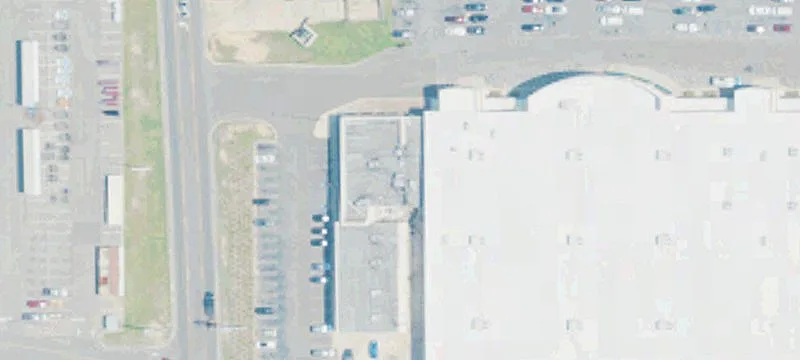 Retail Space in High-Traffic Center