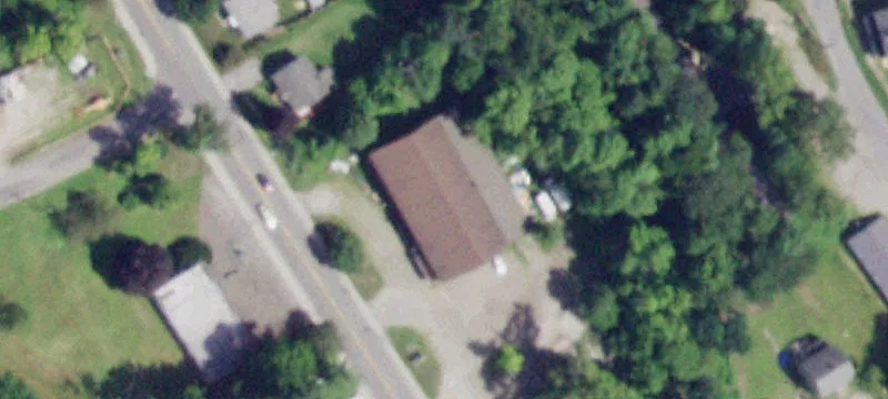 Adaptable Commercial Building in Millerton