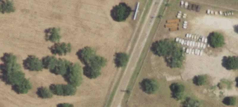 Expansive Acreage in Oak Bend