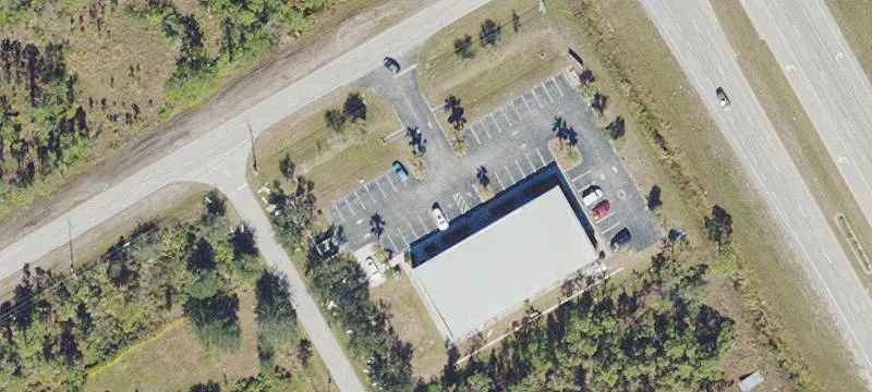 Versatile Investment Opportunity Near Airport