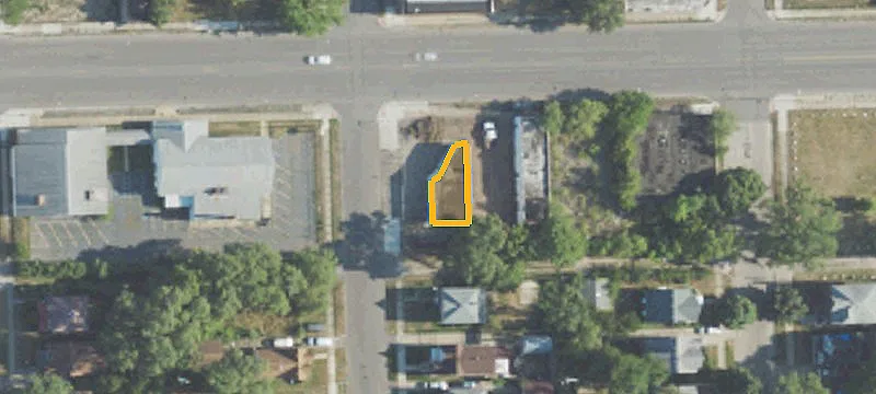 Detroit Automotive Garage For Sale