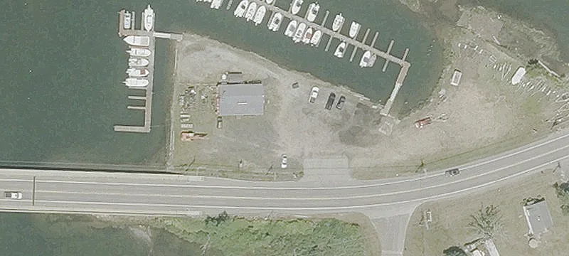 Waterfront Marina with Restaurant Potential