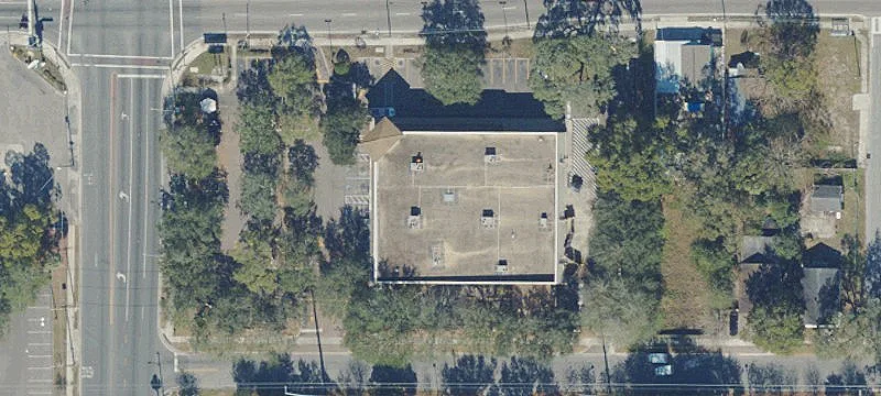 Freestanding Retail Building on Nebraska