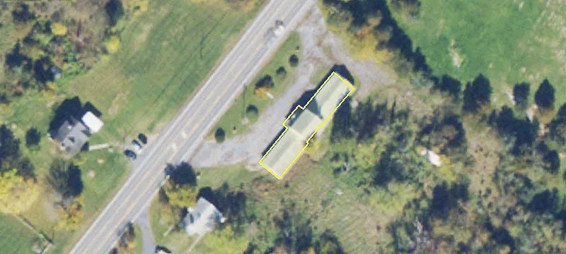Motel with Apartments on 2.58 Acres