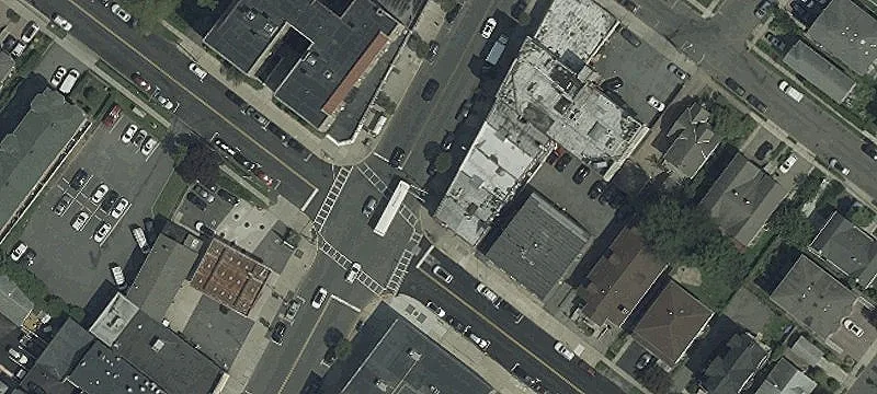 Established Deli & Liquor Business