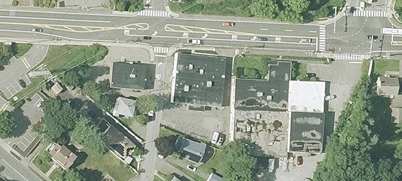 Versatile Retail/Warehouse/Office Space