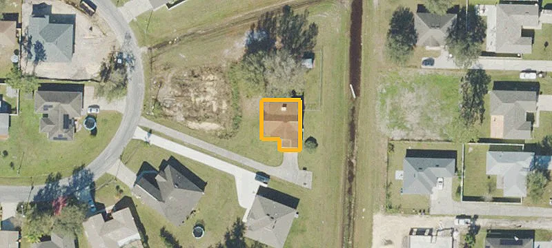 Buildable Lot in Vibrant Community