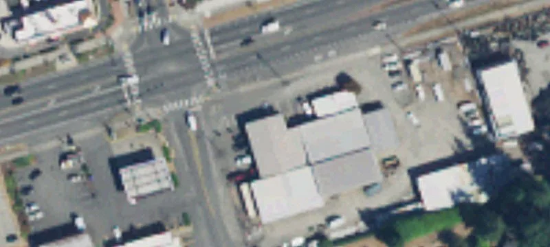 Prime Land at Signalized Intersection