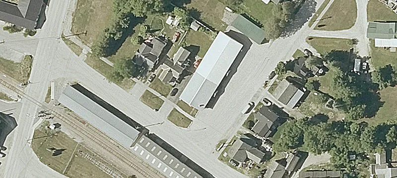 Versatile Commercial Building in Brandon
