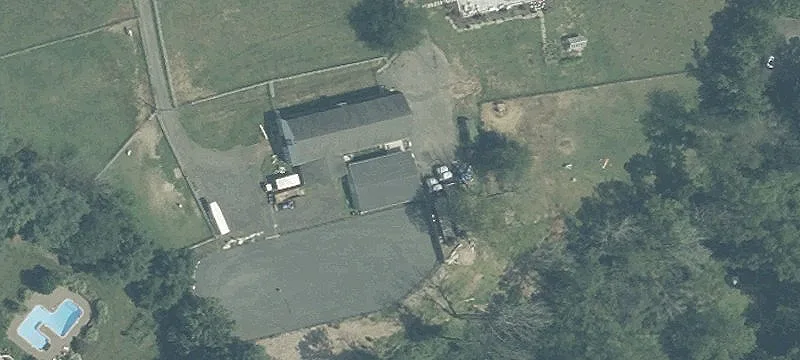 Equestrian Facility with Modern Amenities