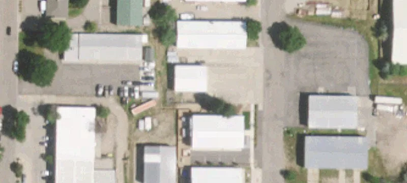 Standalone Shop/Warehouse with Parking