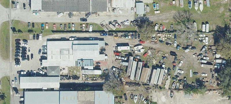 Largo Commercial Property on 66th