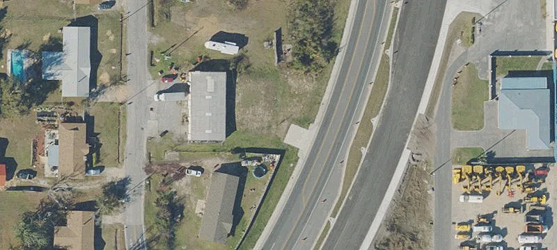 Multi-Use Property on Hwy 390