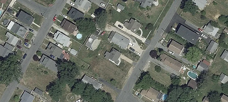 Land on Belmont Avenue, Baltimore