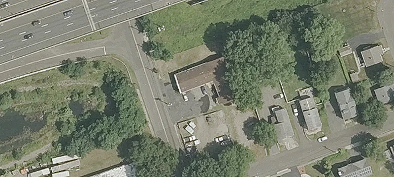 Milford Commercial Building with Warehouse
