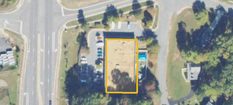 High-Traffic Commercial Space Available