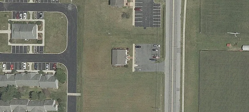 Versatile Commercial Building on 4.4 Acres
