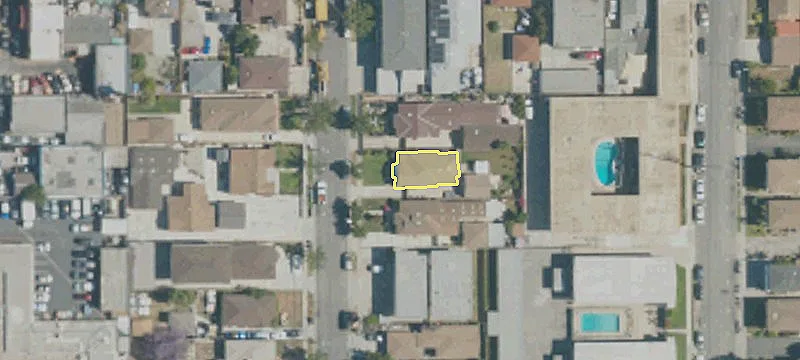 Triplex on Large Double Lot