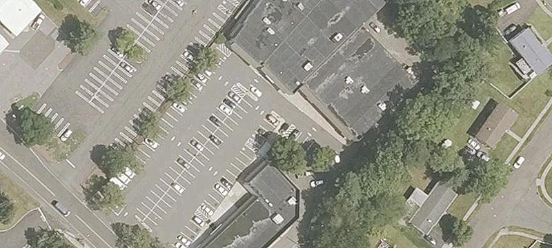 Retail Space in Busy Plaza