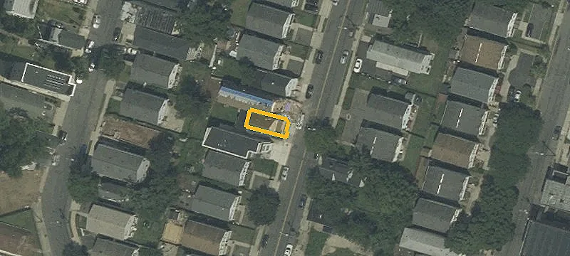 Spacious Newark Duplex For Sale