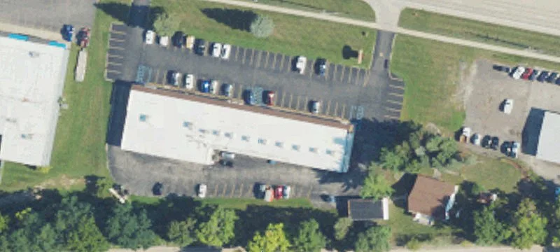 End Cap Unit For Rent