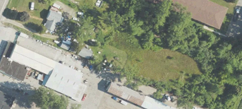 Retail Property with Fenced Area