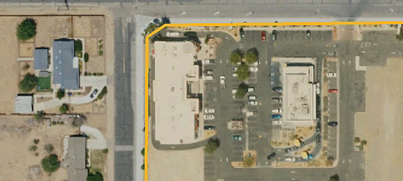 Prime Retail Space on Bear Valley