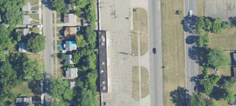 Mound Road Multi-Building Commercial Property