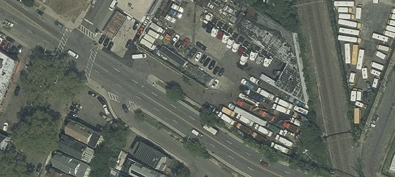 Large Lot with Warehouse